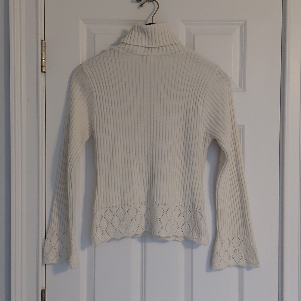 Great American Sweater Co. White Ribbed Turtleneck Sweater with Lace Hem, Size L - Picture 3 of 4